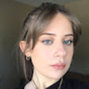 Meet your Posher, Chloe